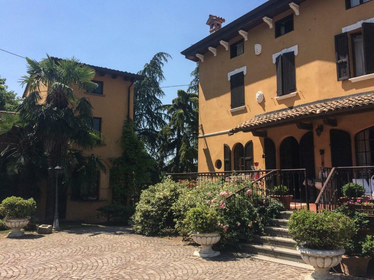 Podere Sant'Angelo Vernasca Exterior photo